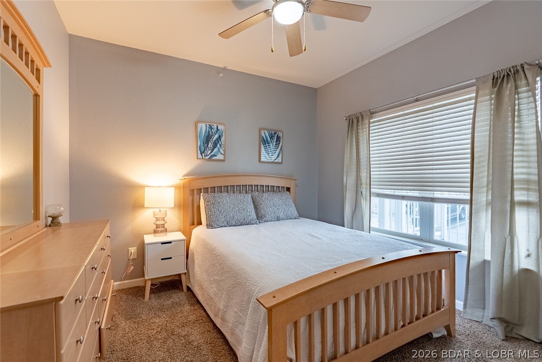 Robins at the Waters Edge Condominium - Residential