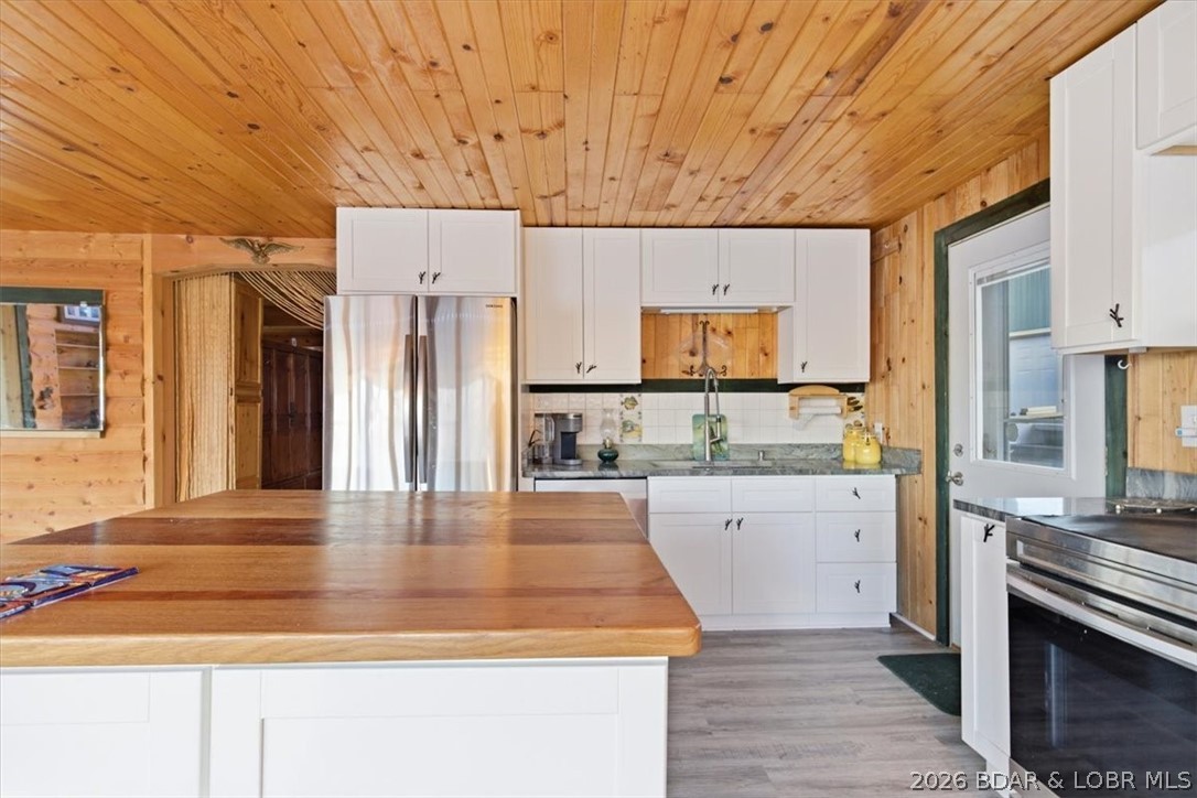 Pine Cove - Residential