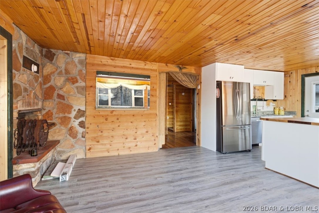 Pine Cove - Residential