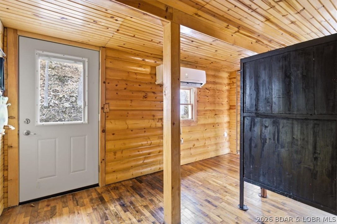 Pine Cove - Residential