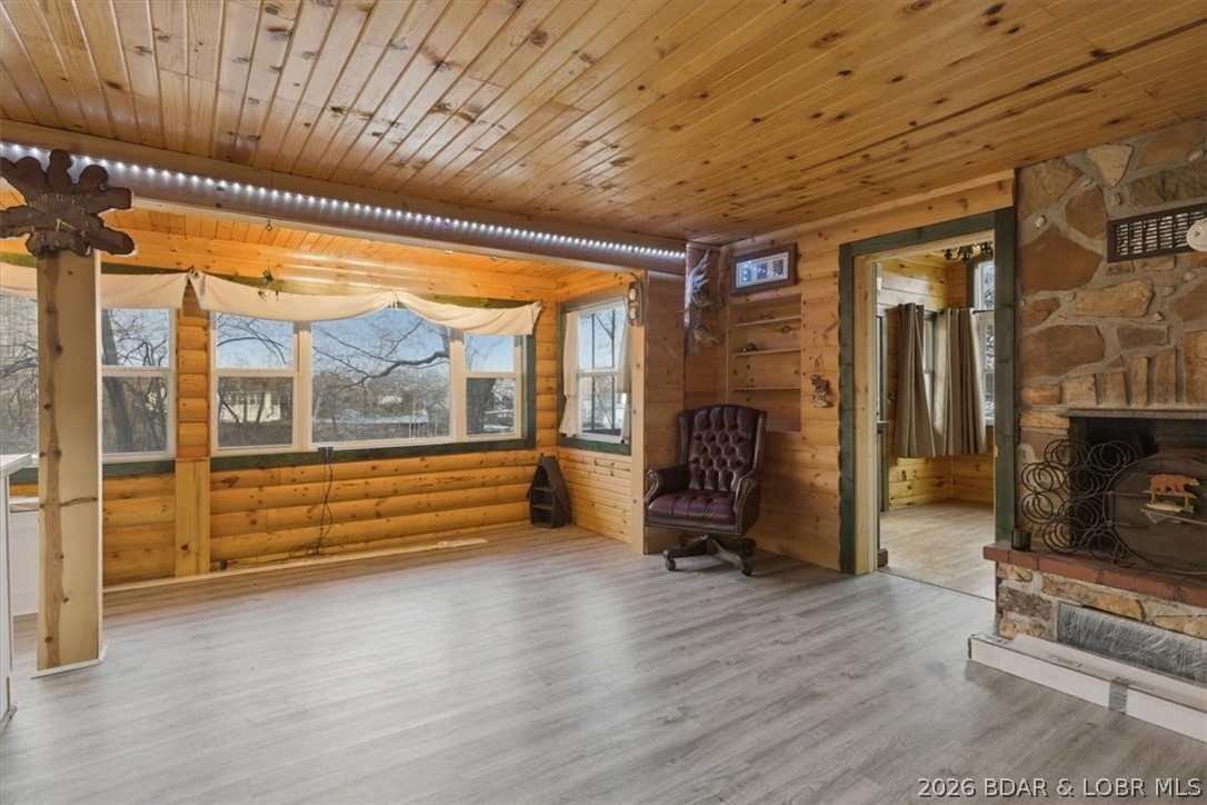 Pine Cove - Residential