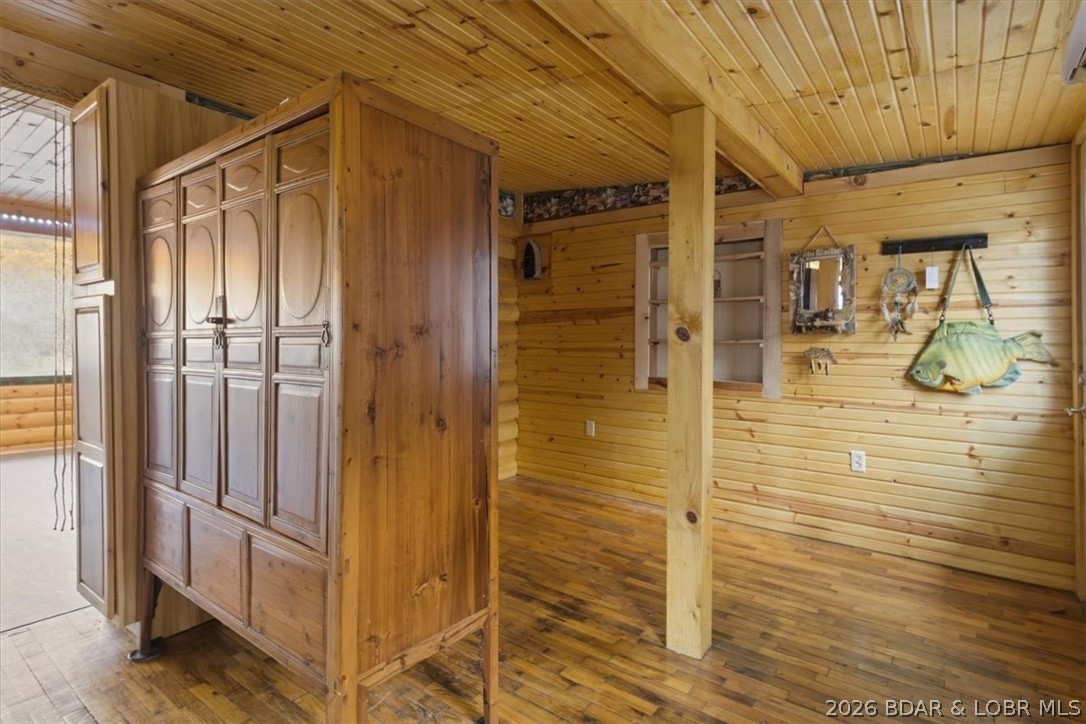 Pine Cove - Residential