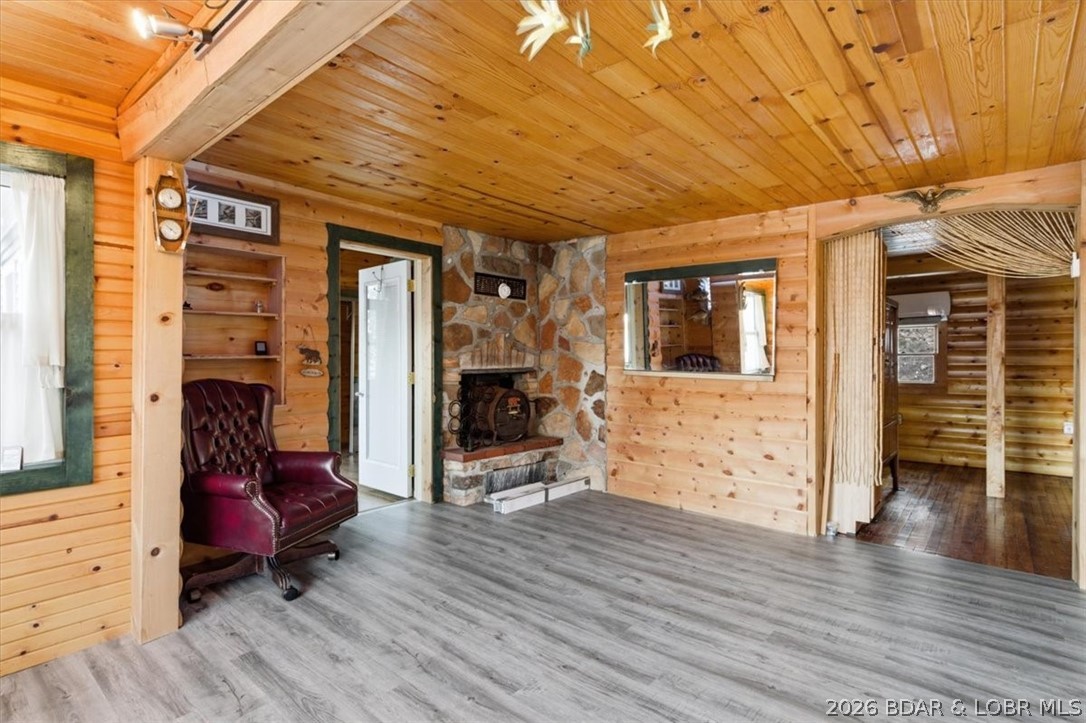 Pine Cove - Residential