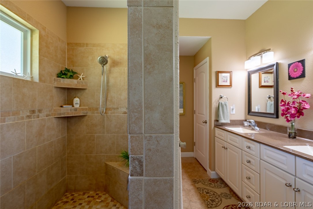 Long Acres - Residential