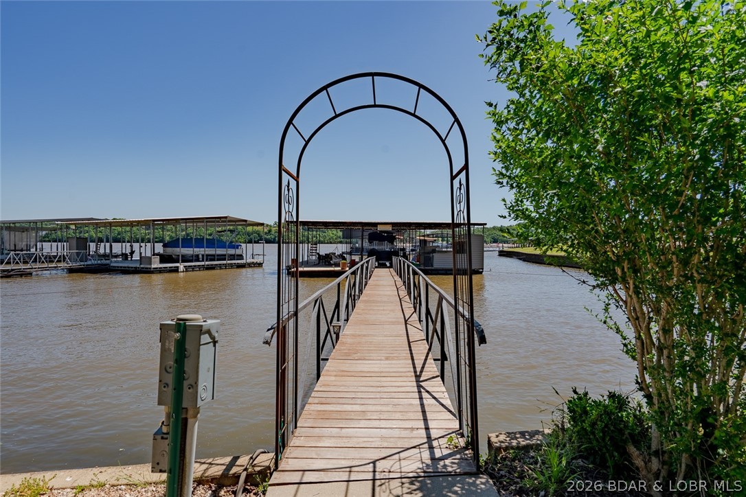Long Acres - Residential