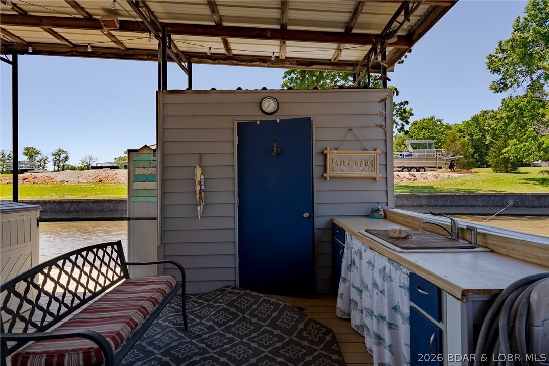 Long Acres - Residential