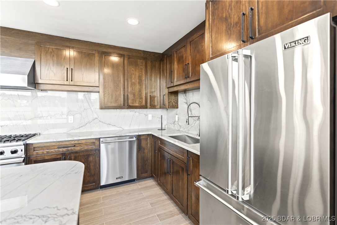 Grand Point - Residential