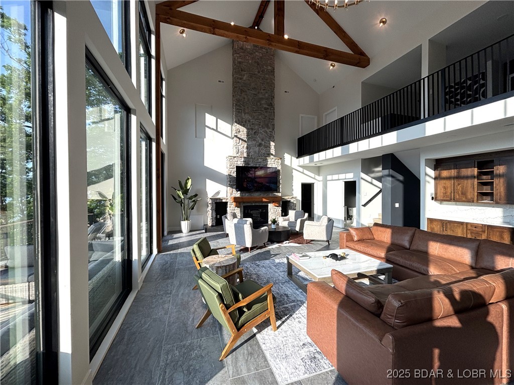 Grand Point - Residential