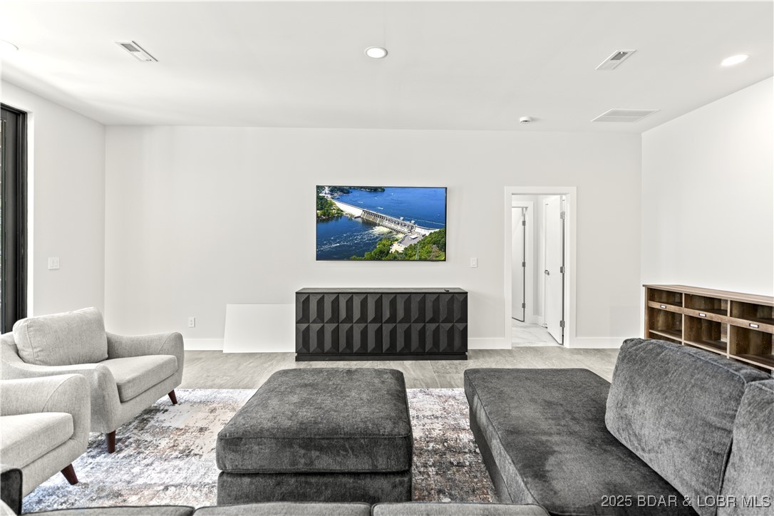 Grand Point - Residential