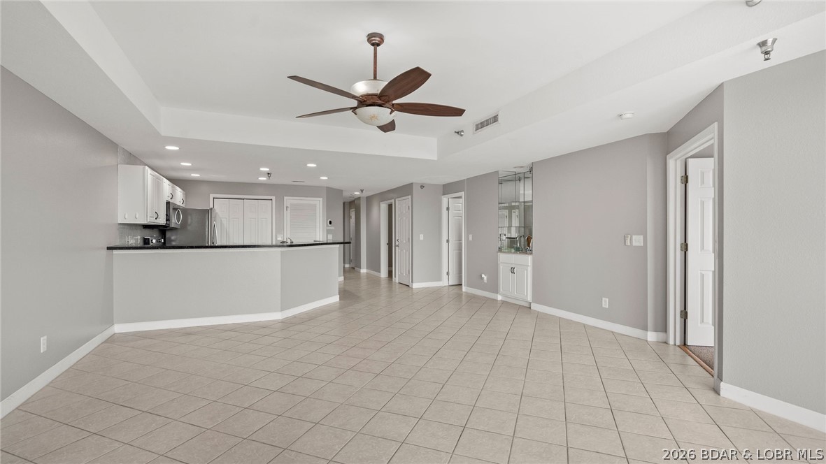 The Towers at Parkview Bay - Residential