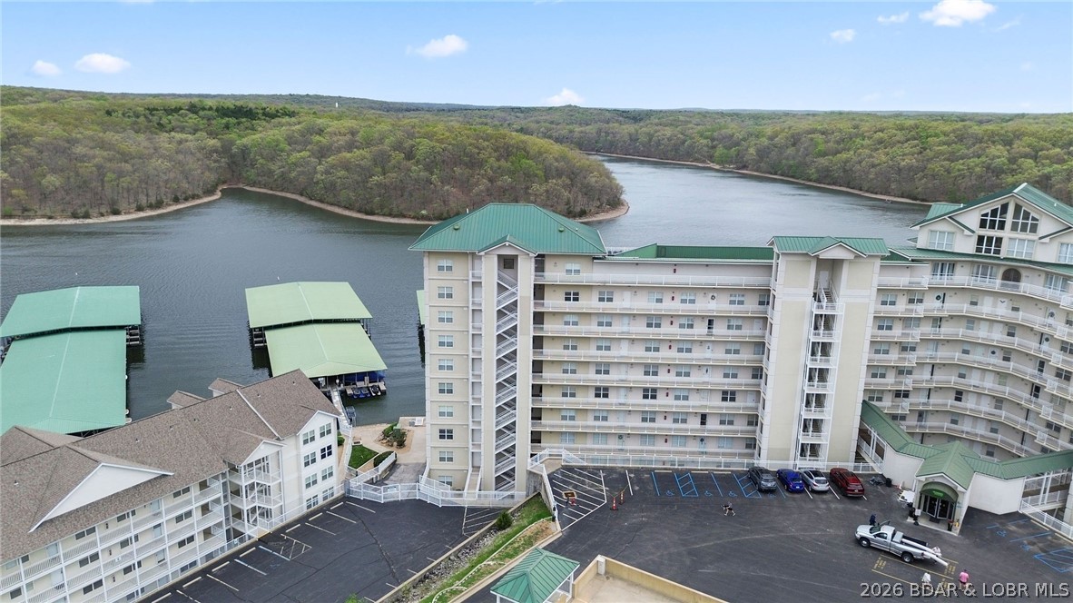 The Towers at Parkview Bay - Residential