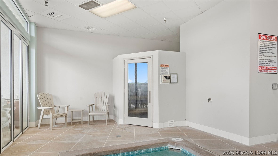 The Towers at Parkview Bay - Residential