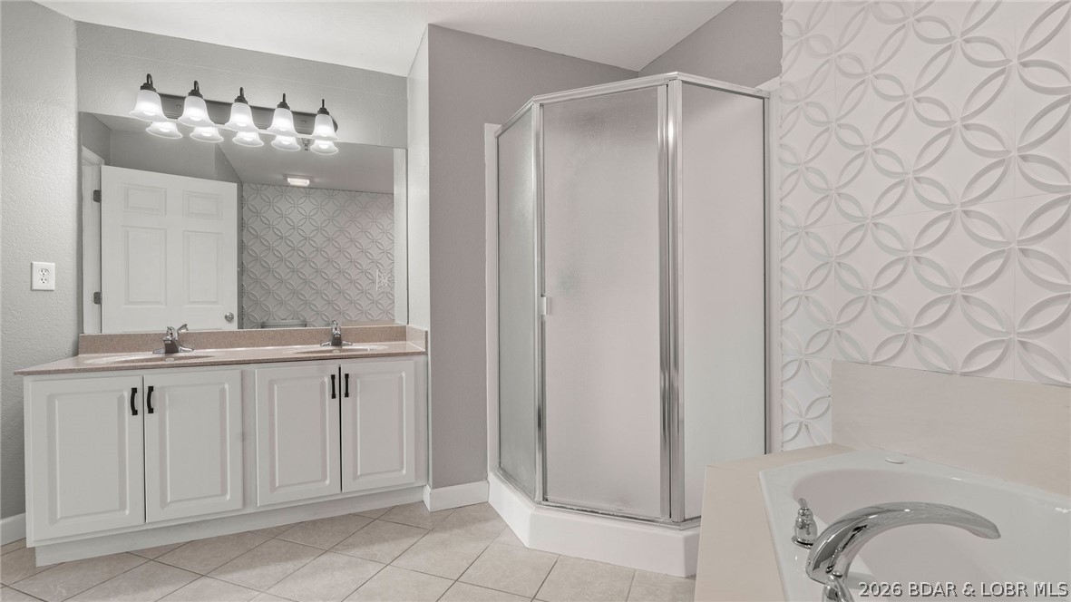 The Towers at Parkview Bay - Residential