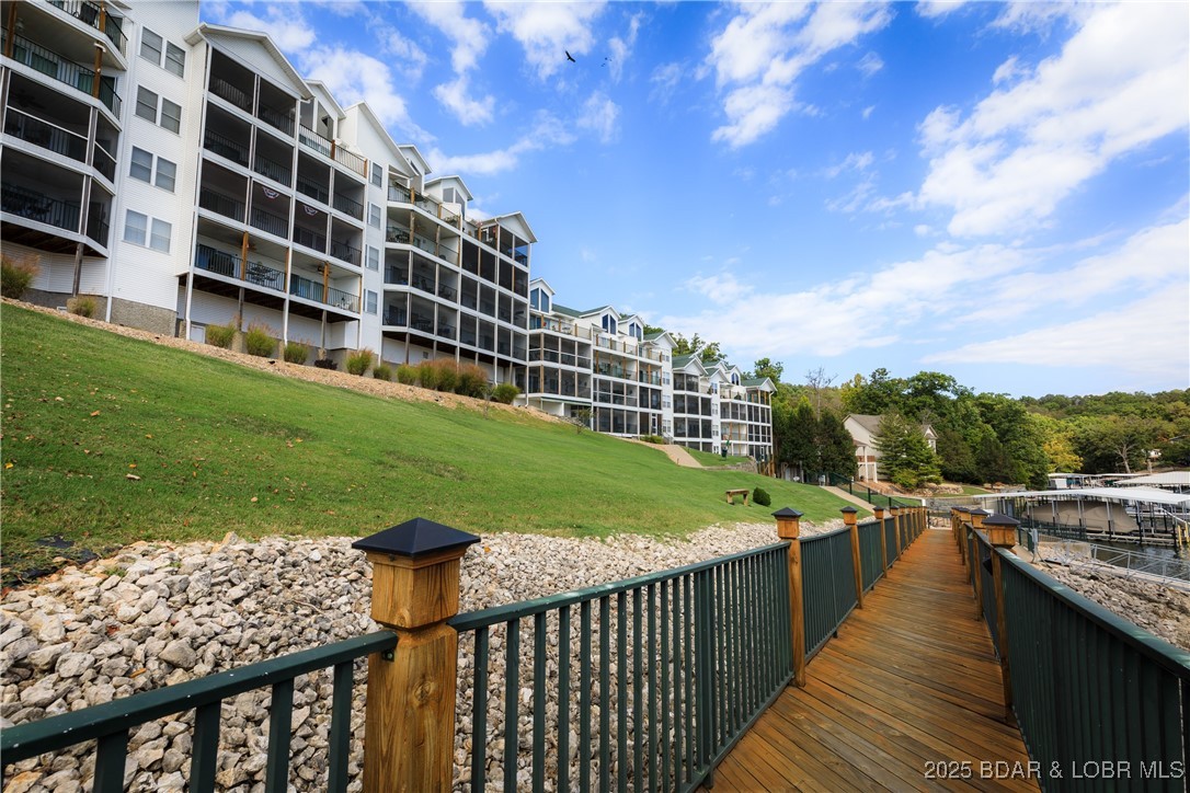 Park Place On The Lake - Residential