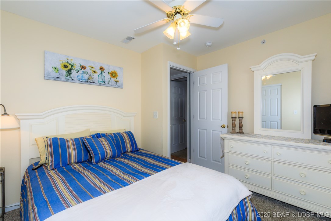 Park Place On The Lake - Residential