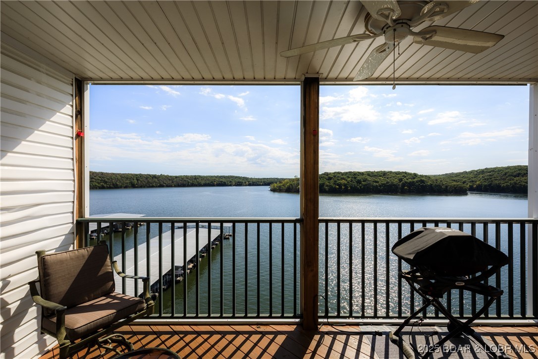 Park Place On The Lake - Residential