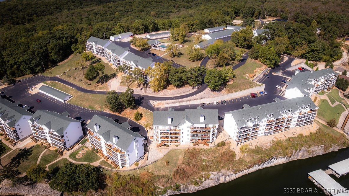 Park Place On The Lake - Residential