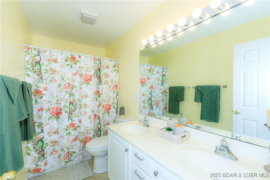 Park Place On The Lake - Residential