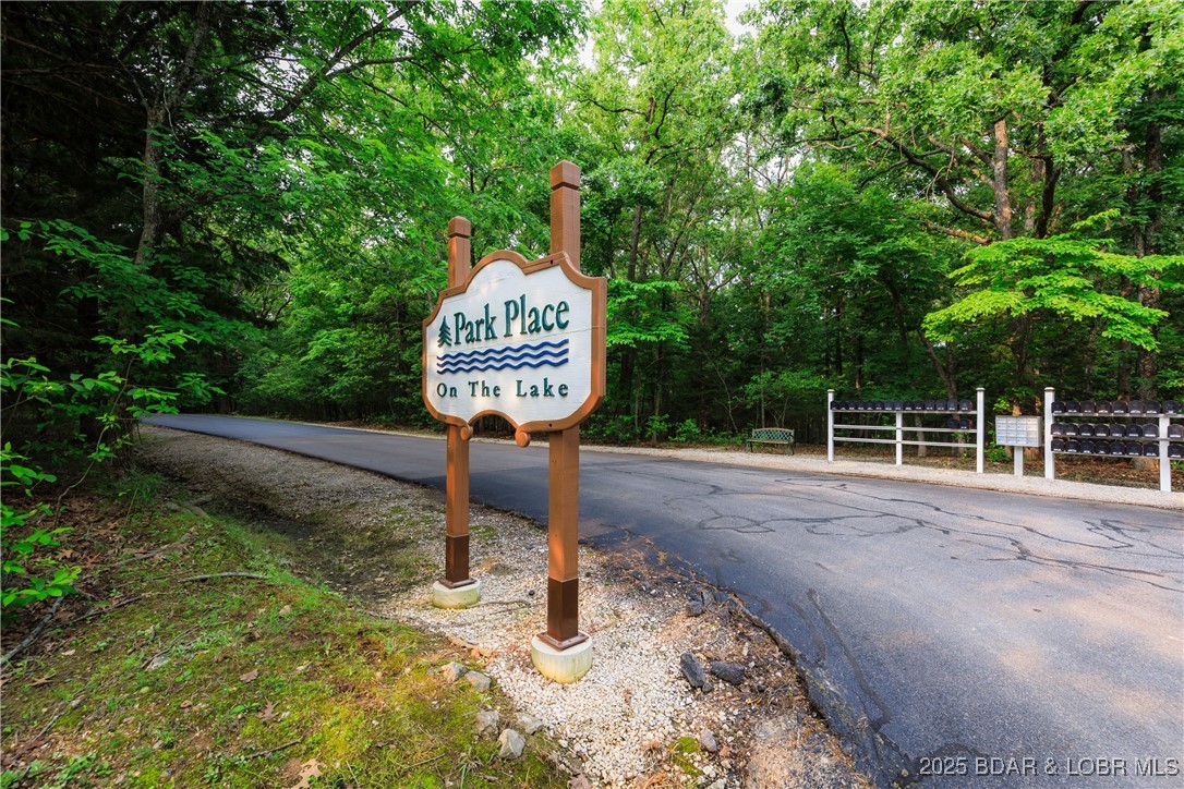 Park Place On The Lake - Residential