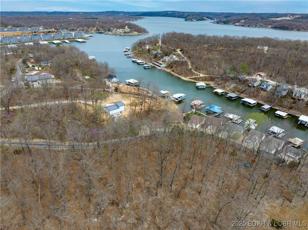 Stacys Hollow - Land