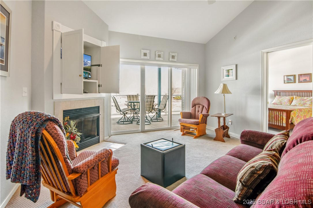 Lake Ozark, Missouri 65049, United States, 2 Bedrooms Bedrooms, ,2 BathroomsBathrooms,Residential,Active,96855