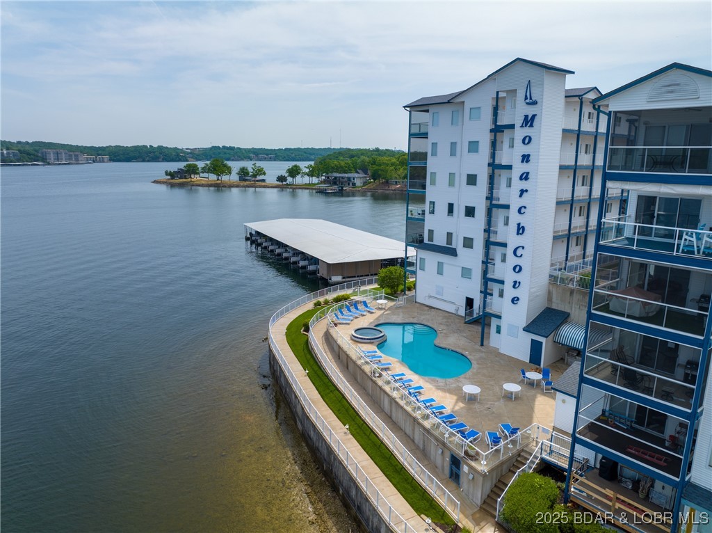 Lake Ozark, Missouri 65049, United States, 2 Bedrooms Bedrooms, ,2 BathroomsBathrooms,Residential,Active,96855