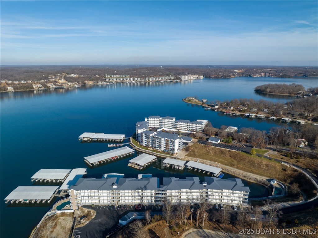 Lake Ozark, Missouri 65049, United States, 2 Bedrooms Bedrooms, ,2 BathroomsBathrooms,Residential,Active,96855