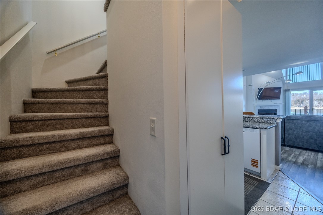 Cedar Glen Condominium - Residential