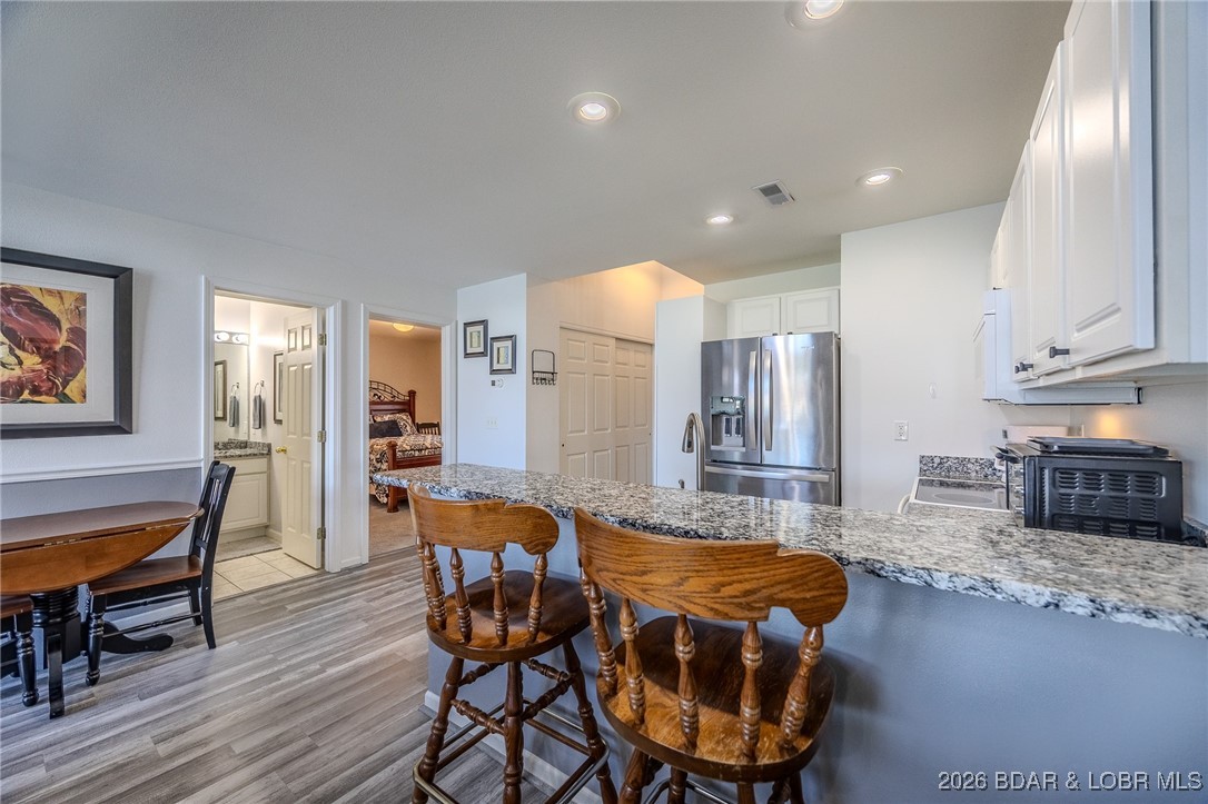 Cedar Glen Condominium - Residential