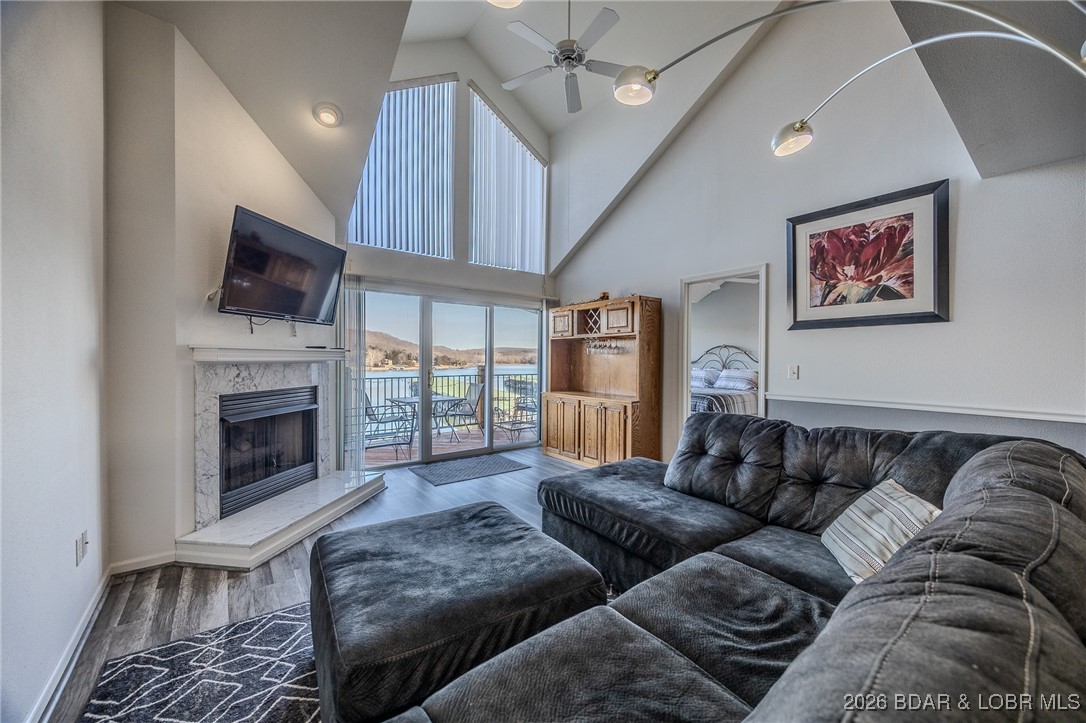 Cedar Glen Condominium - Residential