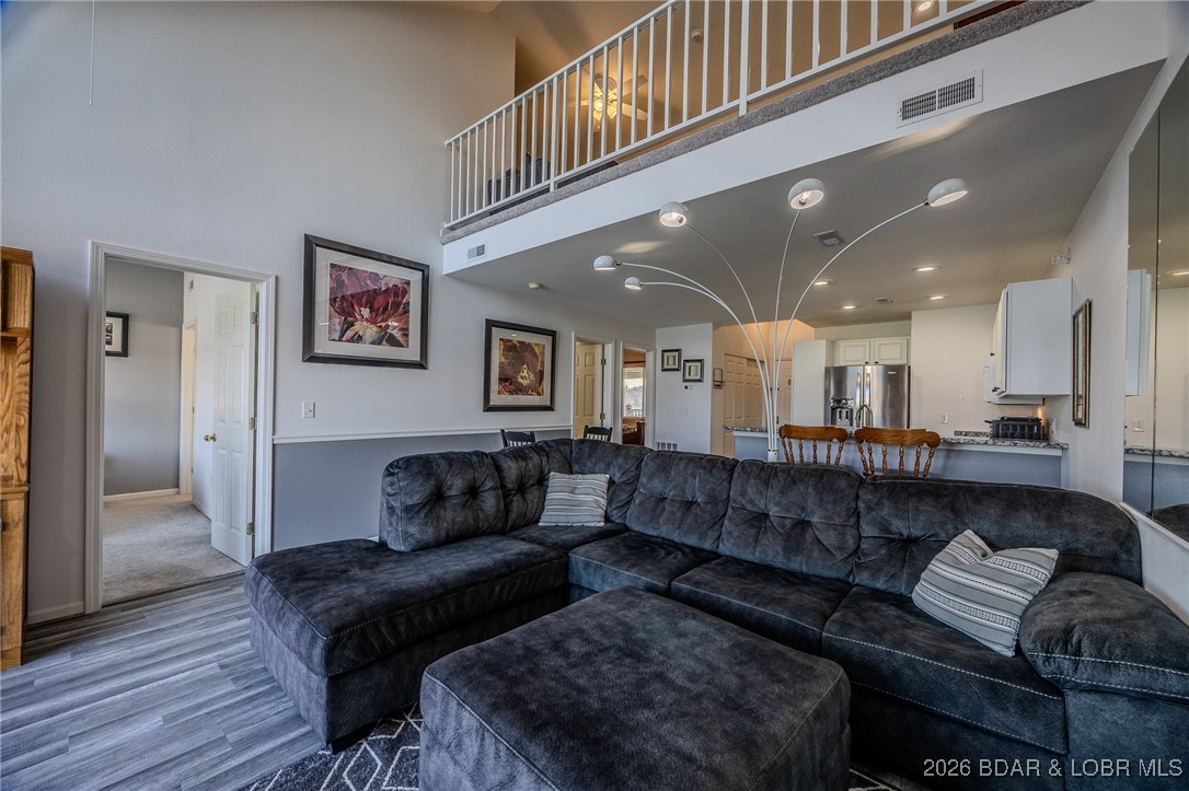 Cedar Glen Condominium - Residential