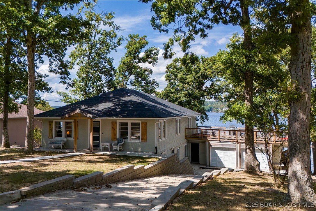 Scenic - Residential