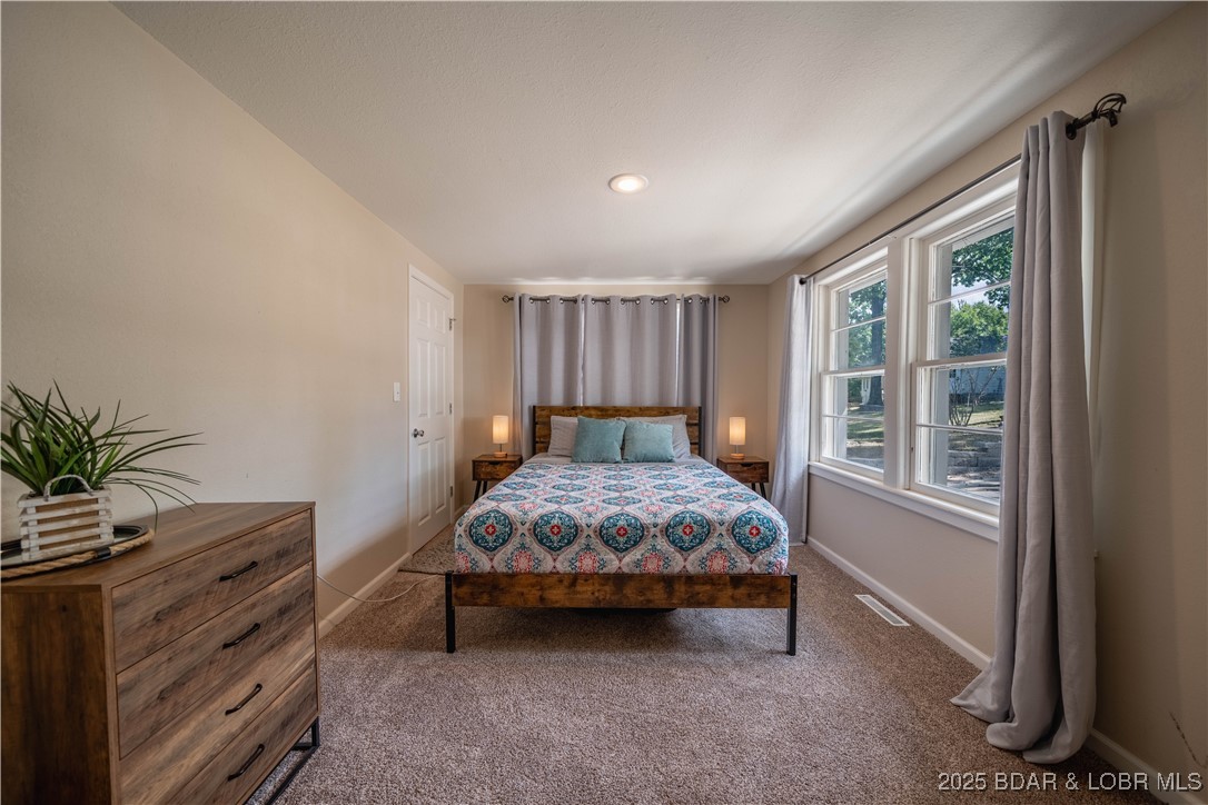 Scenic - Residential