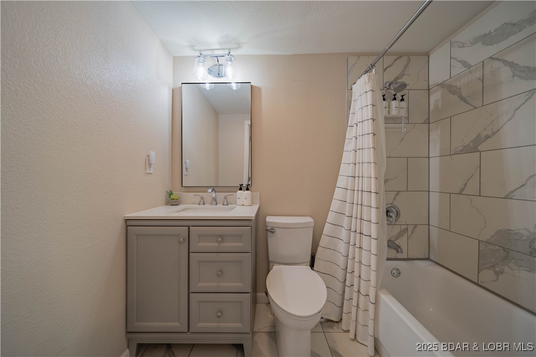 Scenic - Residential