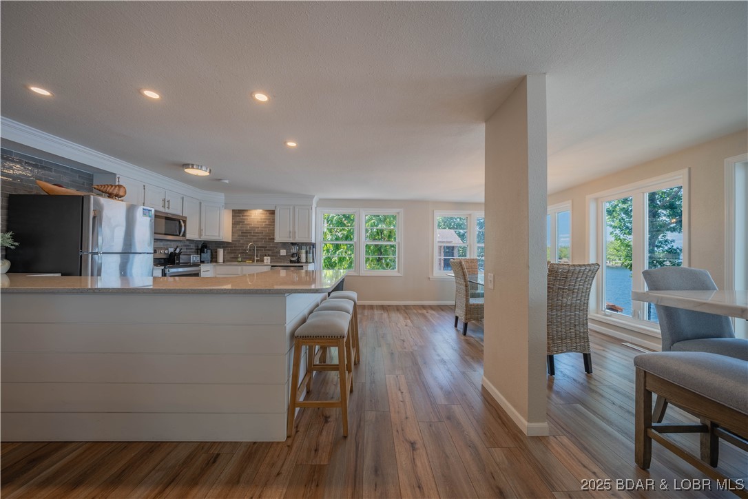 Scenic - Residential