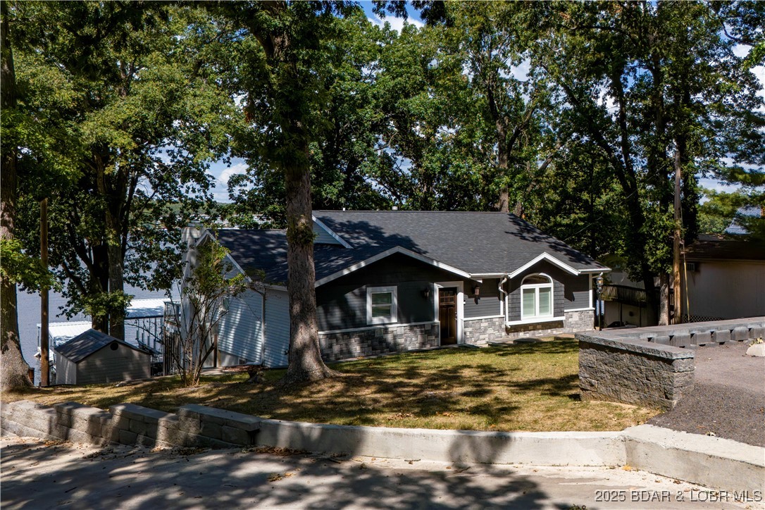 Scenic - Residential