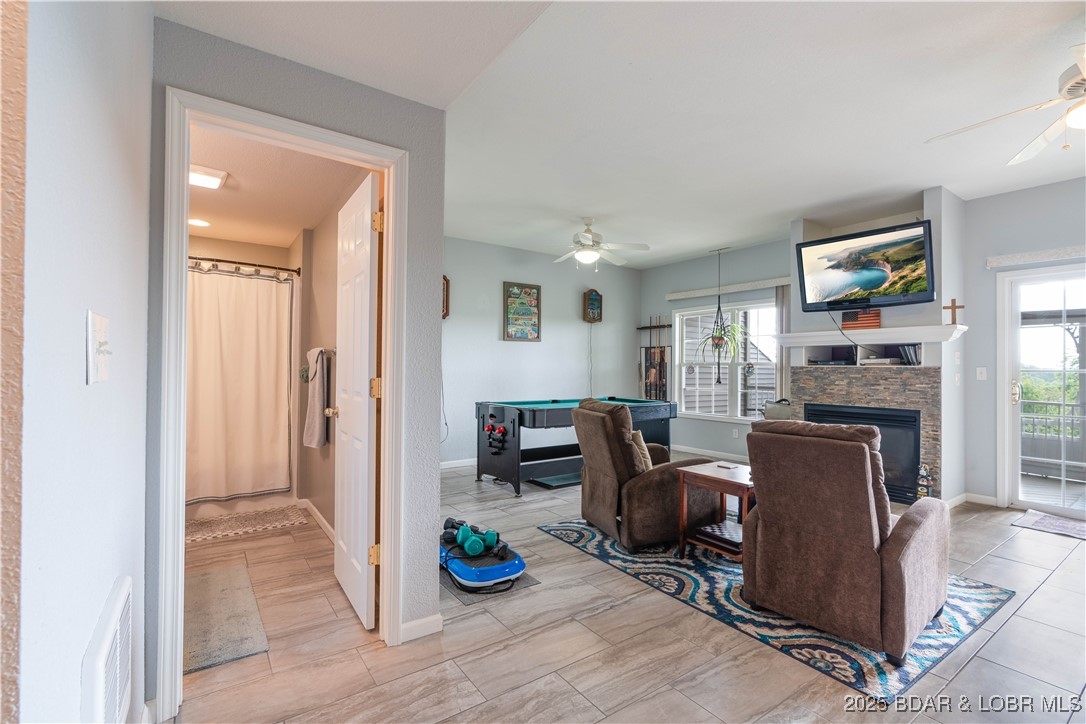 Villas At Grandview - Residential