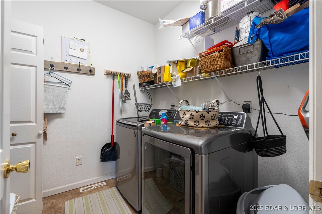 Villas At Grandview - Residential