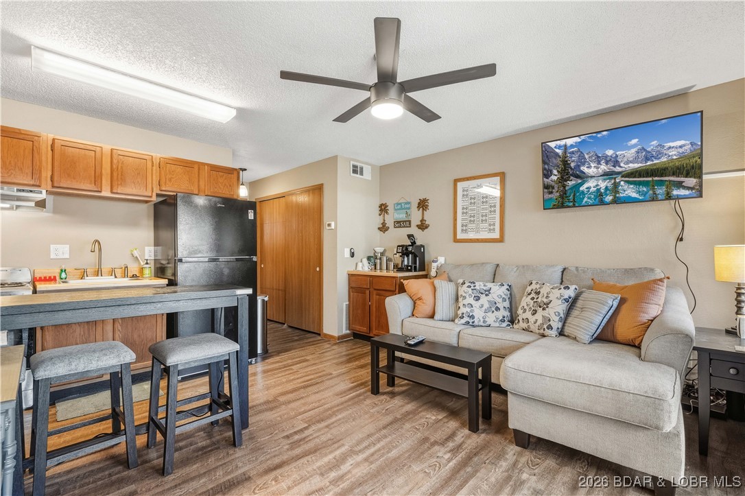 Southwood Shores Condominium - Residential