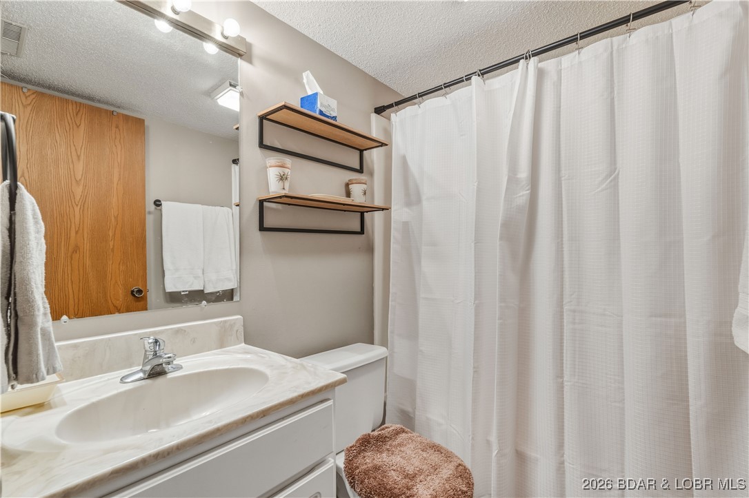 Southwood Shores Condominium - Residential