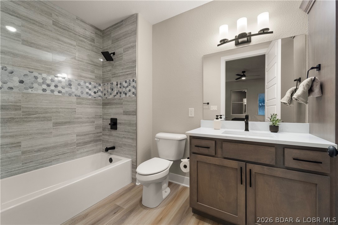 The Hamptons Condominium - Residential