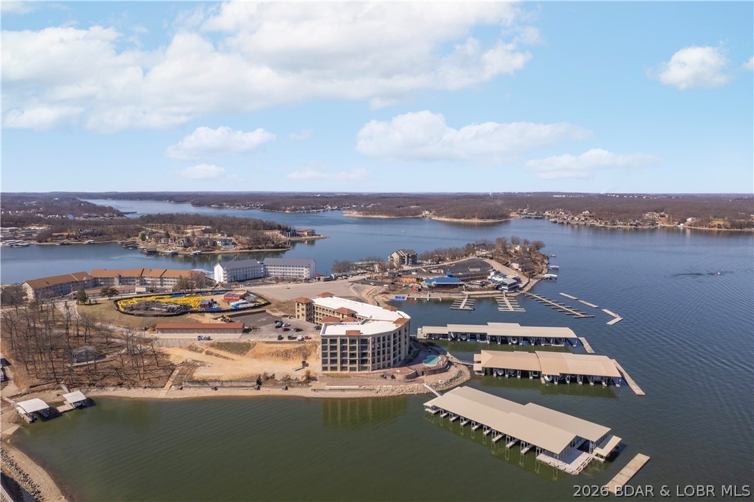 The Hamptons Condominium - Residential