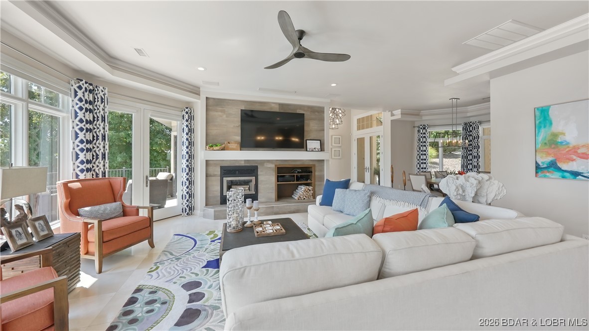 Grand Point No. 3 - Residential