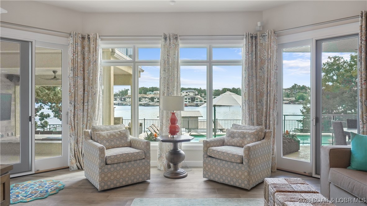 Grand Point No. 3 - Residential