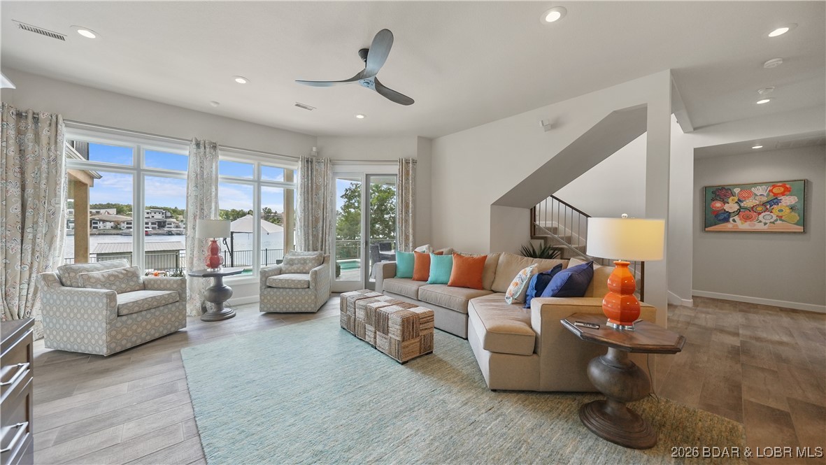 Grand Point No. 3 - Residential