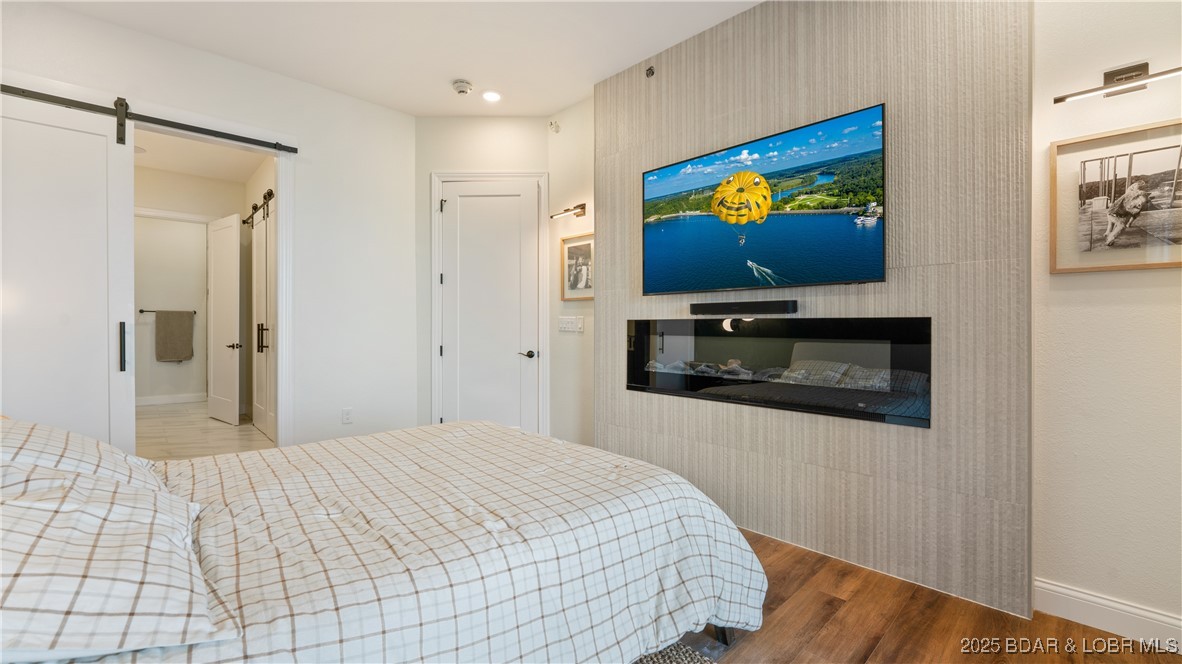 Topsiders Condominiums - Residential