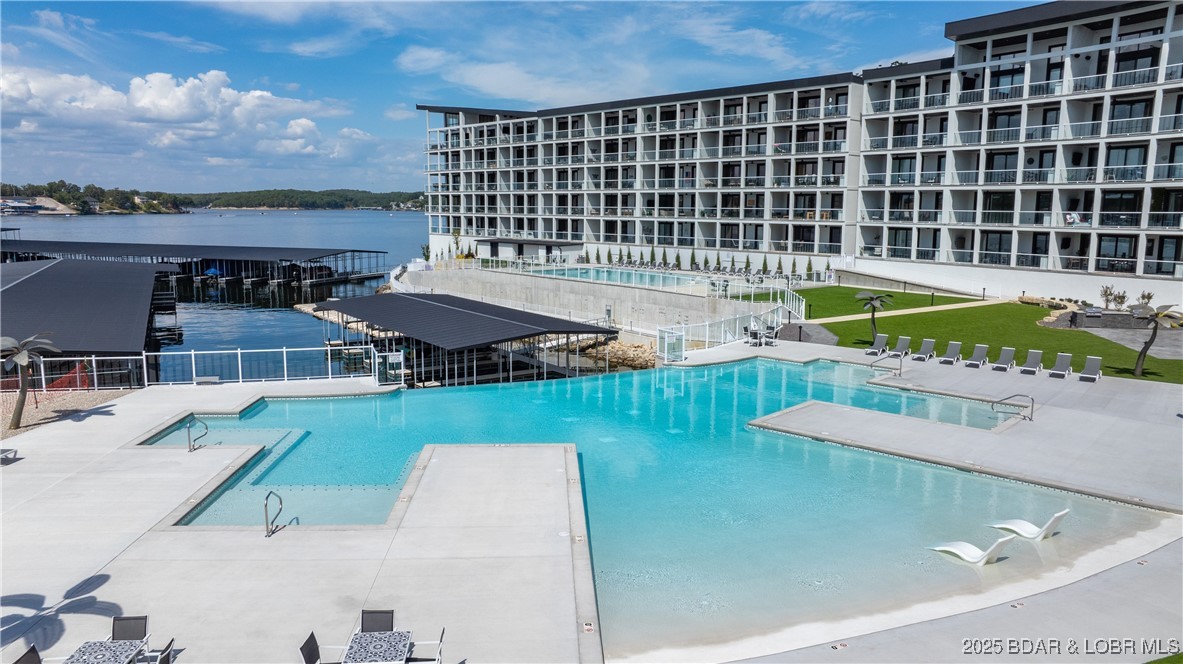 Topsiders Condominiums - Residential