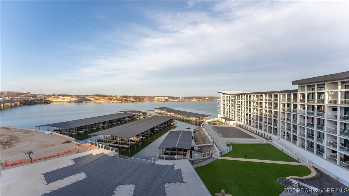 Topsiders Condominiums - Residential