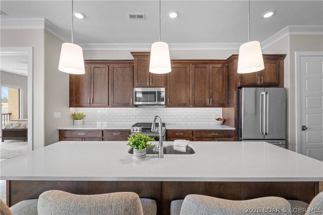 The Hamptons Condominium - Residential