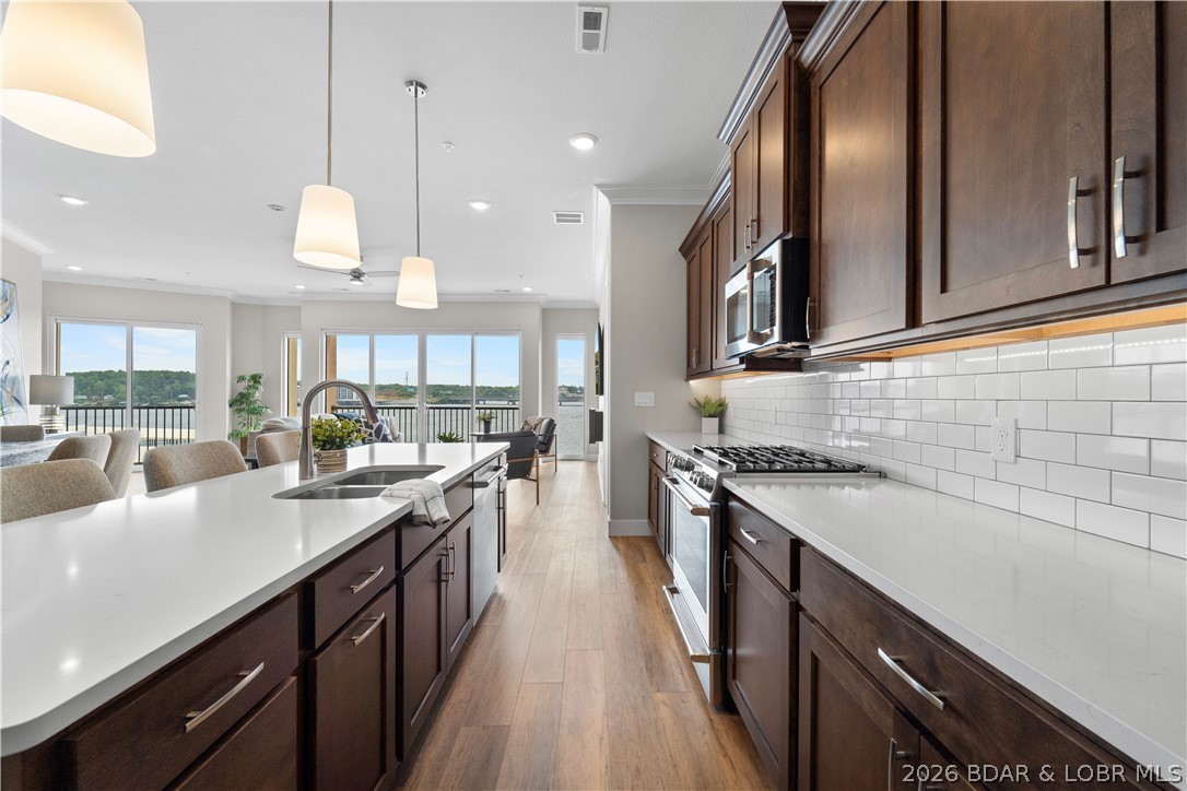 The Hamptons Condominium - Residential